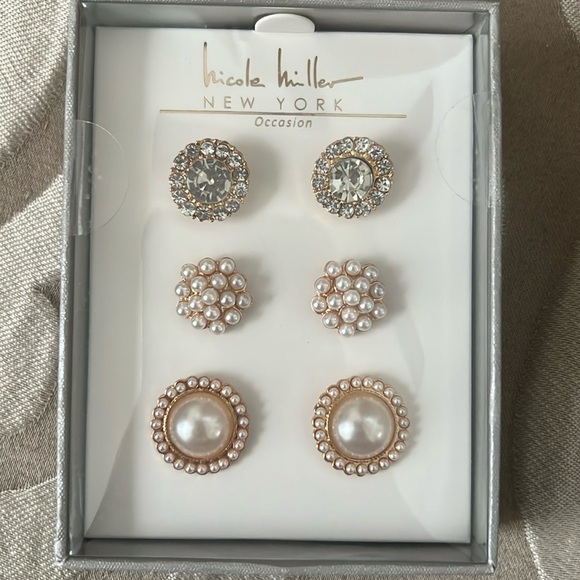 New in Box Nicole Miller New York Occasion three piece earrings set - Picture 1 of 2